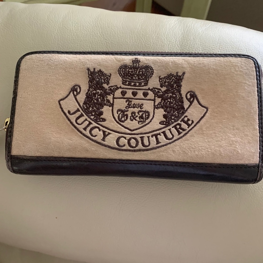 Juicy Couture wallet